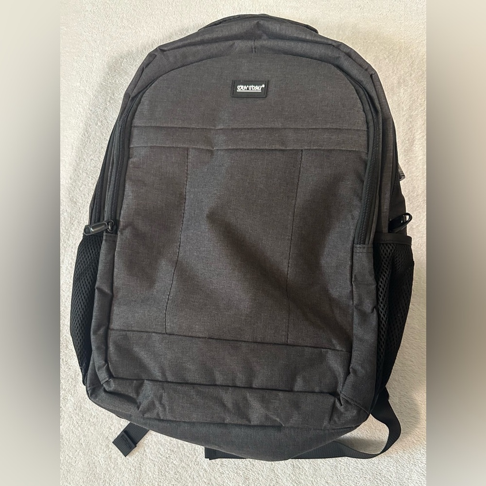 TANTOMI Laptop Backpack for Durable Travel Laptop with USB Charging Port, Grey